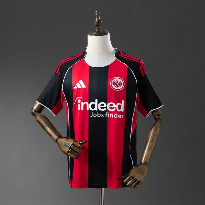 Camisa Frankfurt I 2025/26, foto 1