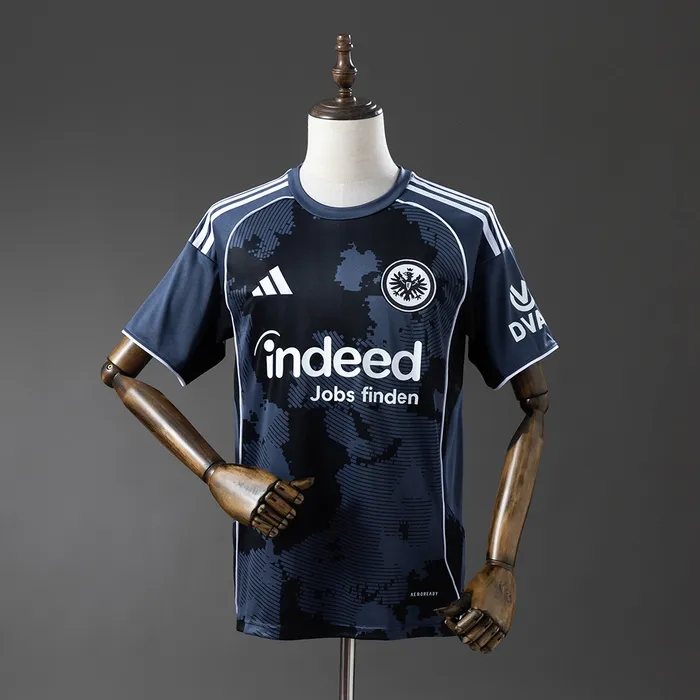 Camisa Frankfurt III 2025/26, foto 1