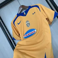 Camisa Juventus III 2005/06 Retrô, foto 4