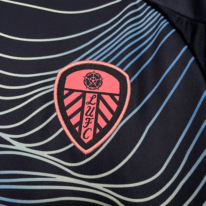 Camisa Leeds United III 2024/25, foto 2