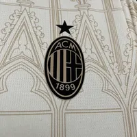 Camisa Milan X Pleasures 2024/25 (1), foto 2