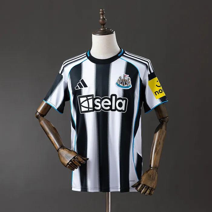 Camisa Newcastle I 2025/26, foto 1