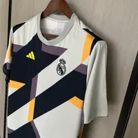 Camisa Real Madrid Pre Match 2023/24, foto 4