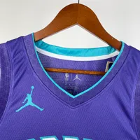 Regata Charlotte Hornets C Statement Edition 2022/23, foto 2