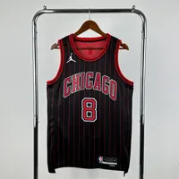 Regata Chicago Bulls Statement Edition 2025/26, foto 1