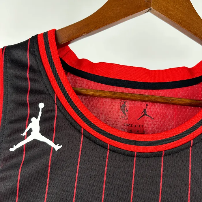 Regata Chicago Bulls Statement Edition 2025/26, foto 2