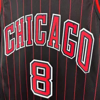 Regata Chicago Bulls Statement Edition 2025/26, foto 3