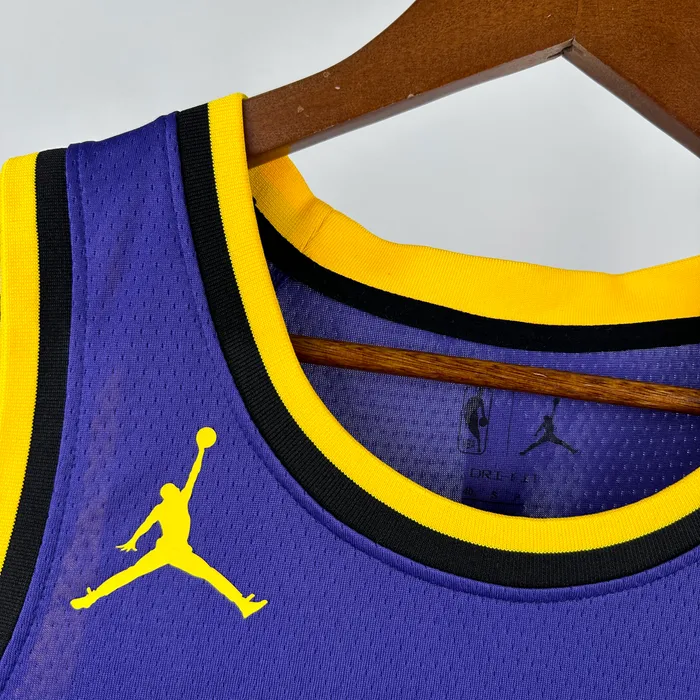 Regata Los Angeles Lakers Statement Edition 2022/23, foto 2