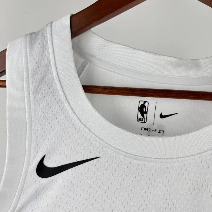 Regata Miami Heat City Edition 2022/23, foto 2
