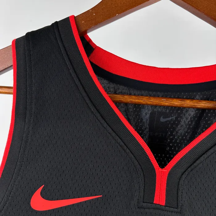 Regata Miami Heat City Edition 2023/24, foto 2