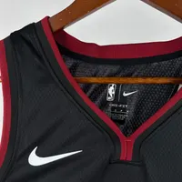 Regata Miami Heat Icon Edition 2023/24, foto 2
