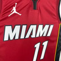 Regata Miami Heat Statement Edition 2022/23, foto 3