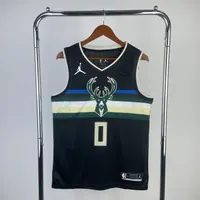 Regata Milwaukee Bucks Statement Edition 2020/21 Retrô, foto 1