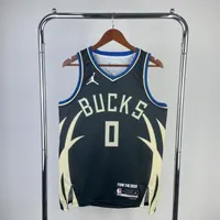 Regata Milwaukee Bucks Statement Edition 2022/23, foto 1