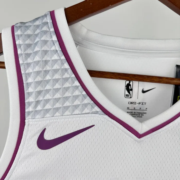 Regata Minnesota Timberwolves 2018/19 Retrô, foto 2