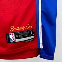 Regata Philadelphia 76ers Statement Edition 2022/23, foto 4