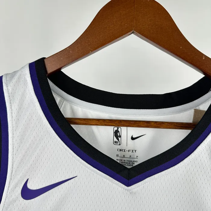 Regata Sacramento Kings Association Edition 2023/24, foto 2